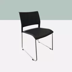 Tipo stacking chair
